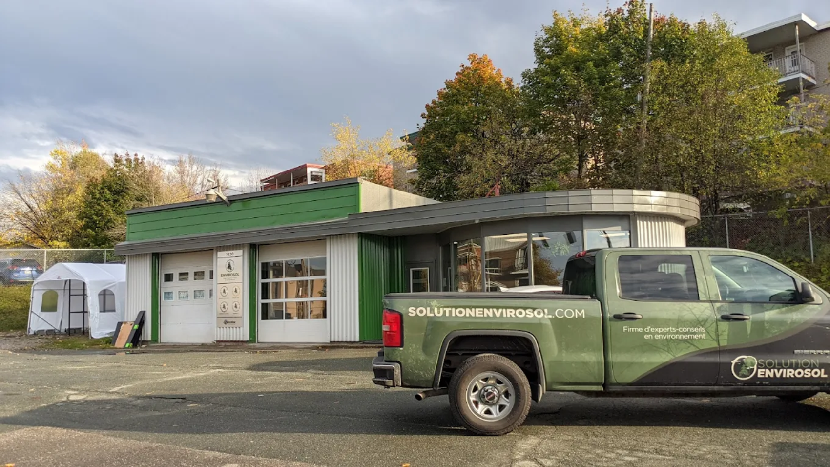 Bâtiment commercial d'Envirosol, firme de consultants en environnement à Sherbrooke